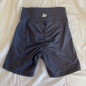 Biker shorts with scrunch bum